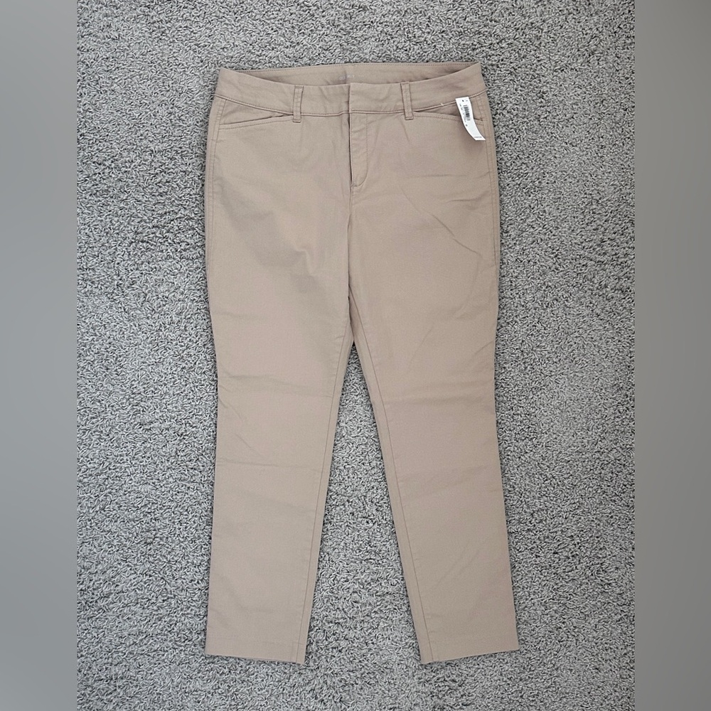 NWT! Old Navy Pixie Khakis
